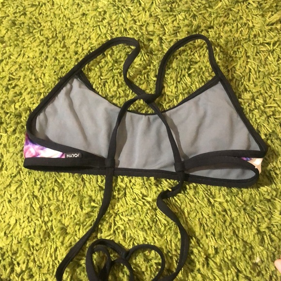 ⭐️ Jolyn Swim top - Picture 3 of 5